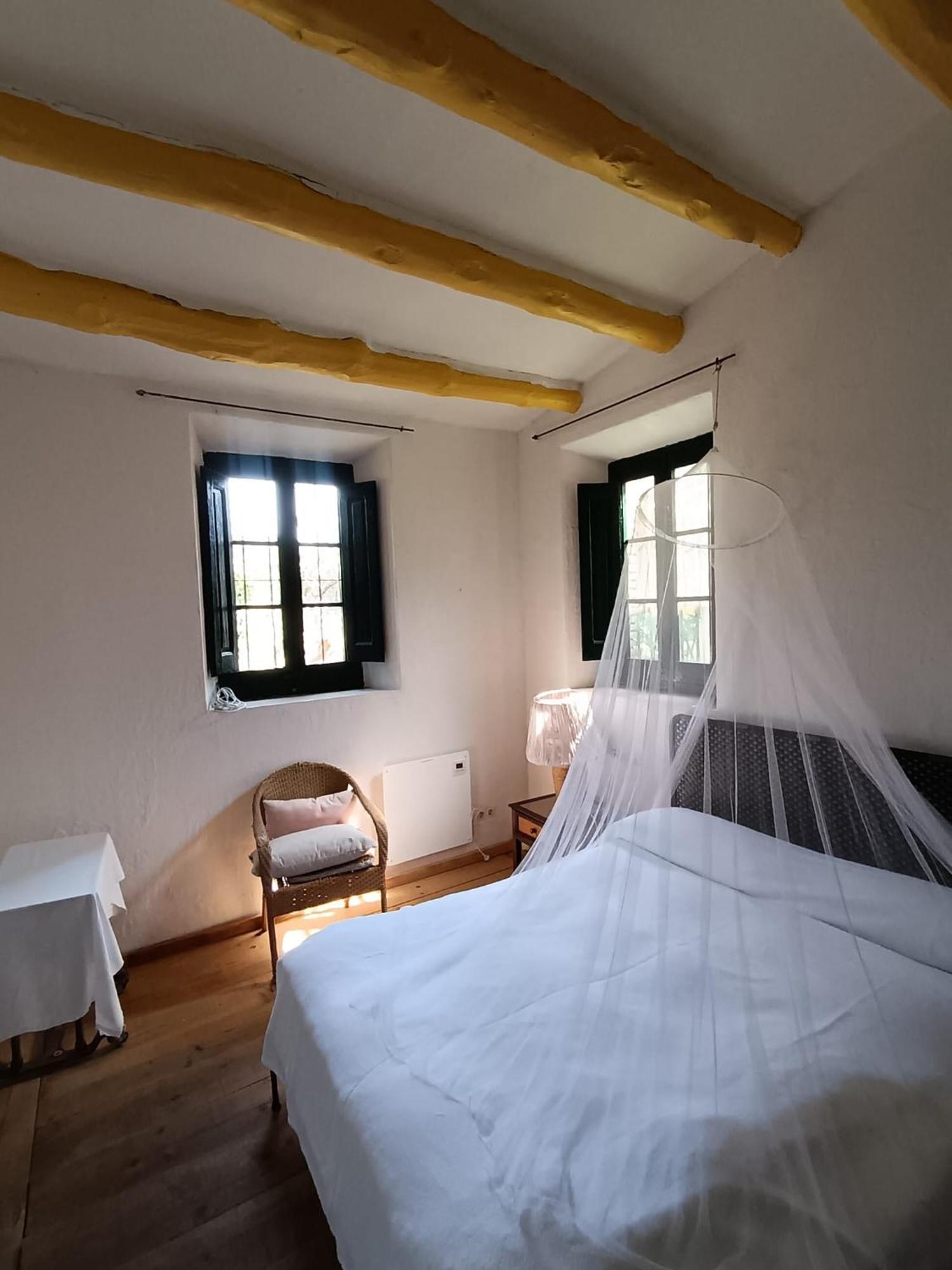 Isla Privada En Cadaques De Ensueno Con 11 Habitaciones Dobles Con Bano Privado Y Piscina Экстерьер фото