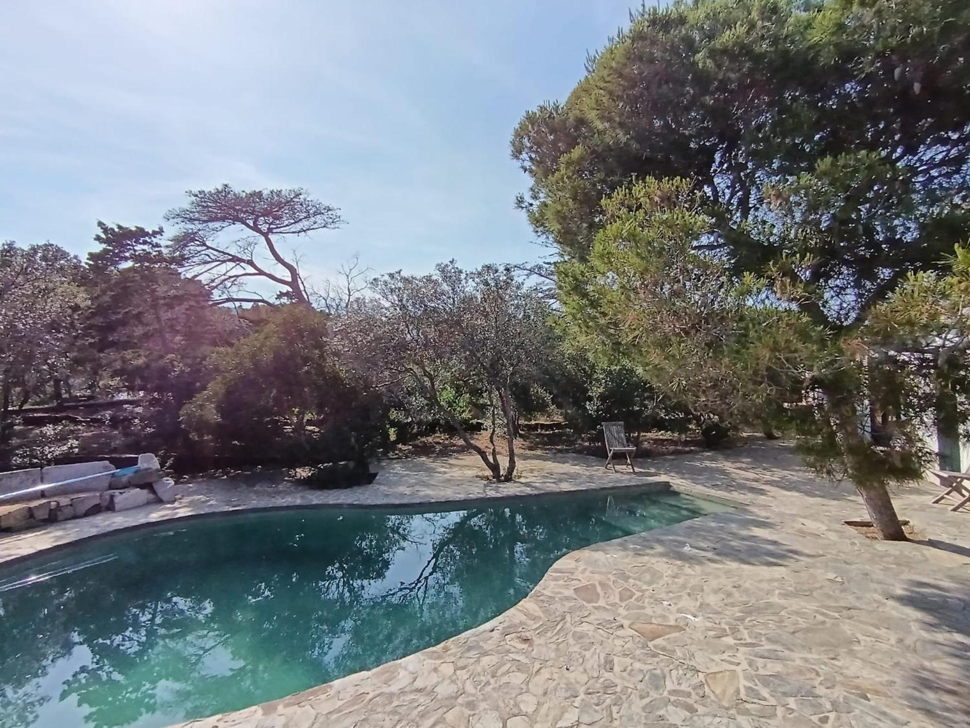 Isla Privada En Cadaques De Ensueno Con 11 Habitaciones Dobles Con Bano Privado Y Piscina Экстерьер фото